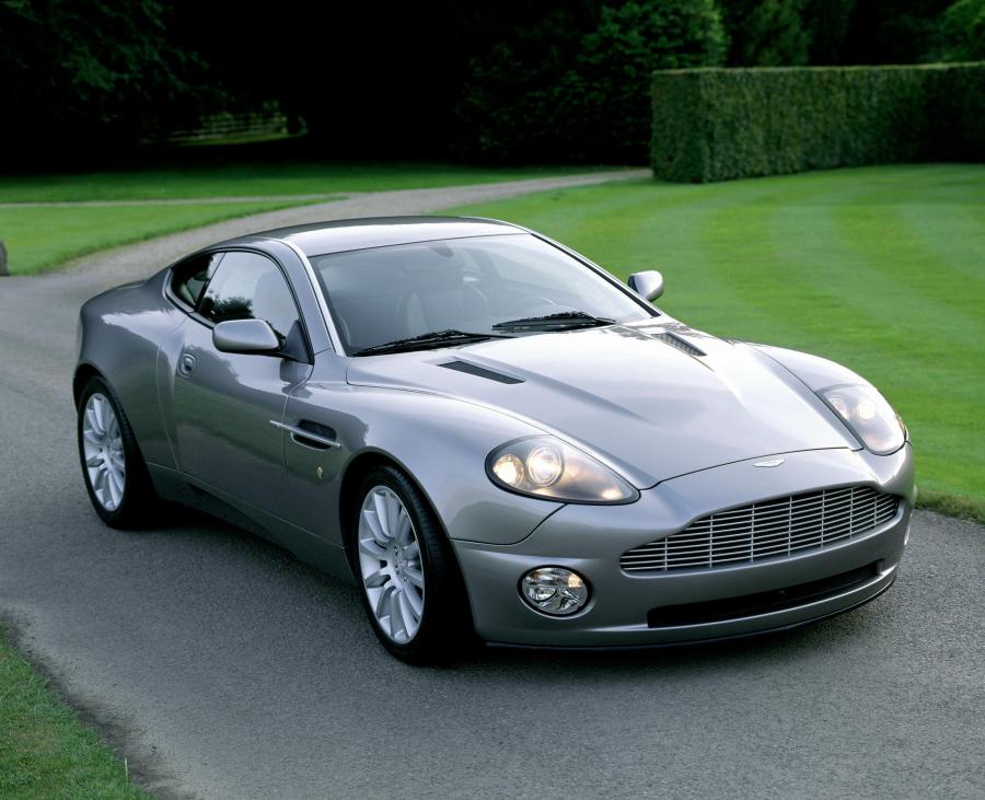  Aston Martin V12 Vanquish 2001 года  (WW) (фото 13 из 24)
